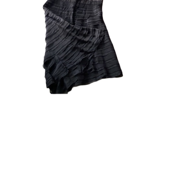 AUTHENTIC CAROLINA HERRERA Dress/Skirt size 8 Silk Ruffled - Picture 15 of 15